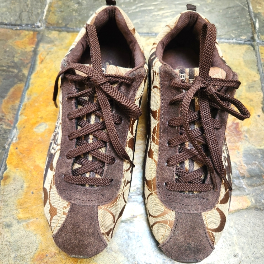 Coach sneakers in Excellent condition, size 6.5 - Picture 6 of 13